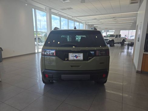 New 2026 Jeep Cherokee Overland AWD/4WD image 4