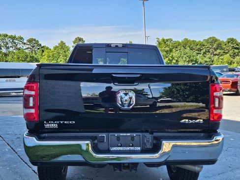 Used 2024 RAM 2500 Limited AWD/4WD image 6