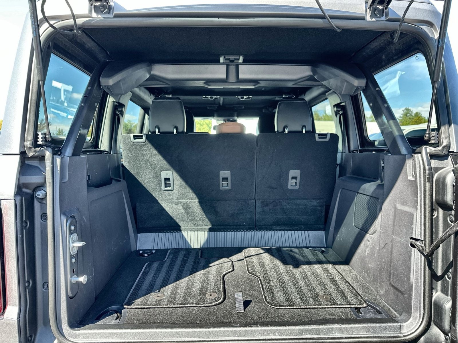 Used 2024 Ford Bronco Outer Banks AWD/4WD image 26