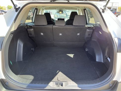 Used 2025 Toyota RAV4 LE image 28
