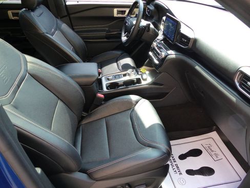 Used 2023 Ford Explorer ST w/ Equipment Group 401A image 33