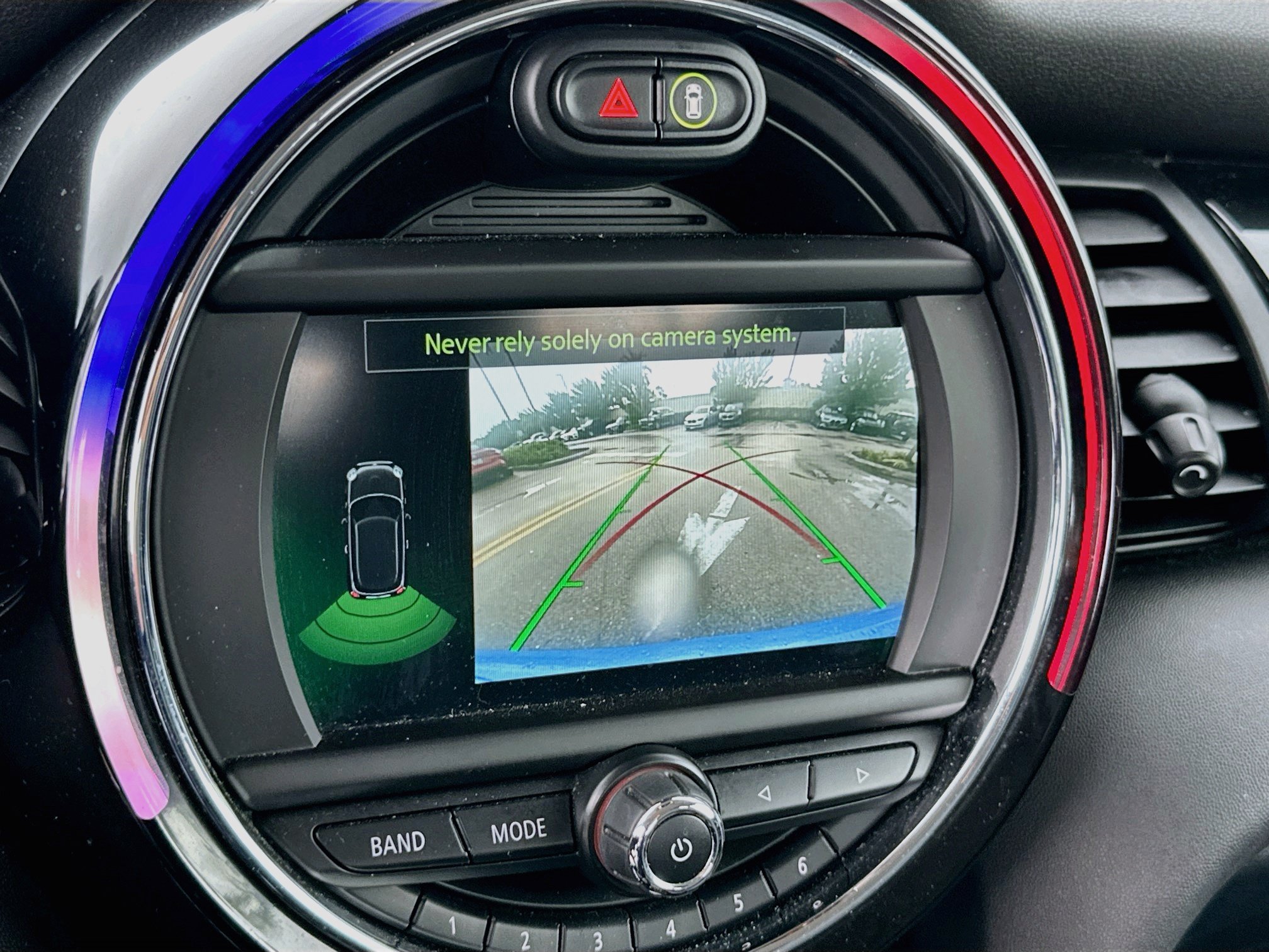 Used 2019 MINI Cooper S w/ Signature Upholstery Package FWD image 13