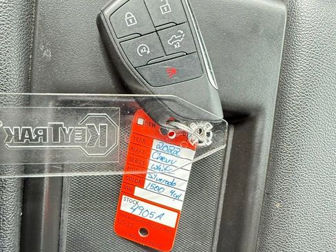 Used 2022 Chevrolet Silverado 1500 Custom image 39