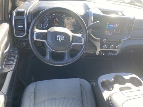 Used 2024 RAM 3500 Big Horn image 18