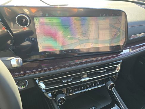 New 2026 Chevrolet Traverse RS w/ LPO, Floor Liner Package image 16