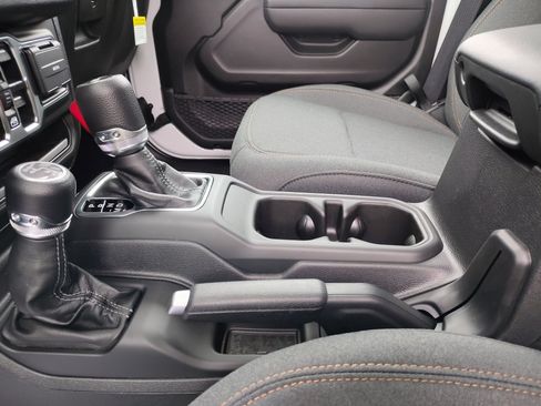 New 2026 Jeep Wrangler Sport S image 18