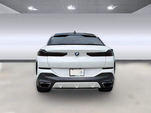 Used 2020 BMW X6 M50i w/ Executive Package AWD/4WD image 10
