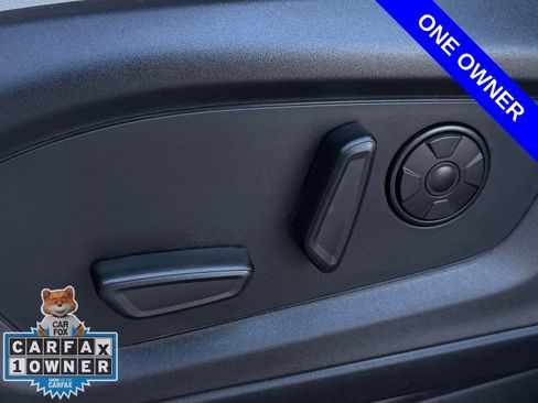 Used 2025 Ford Explorer Platinum w/ LUX Leather Package image 4