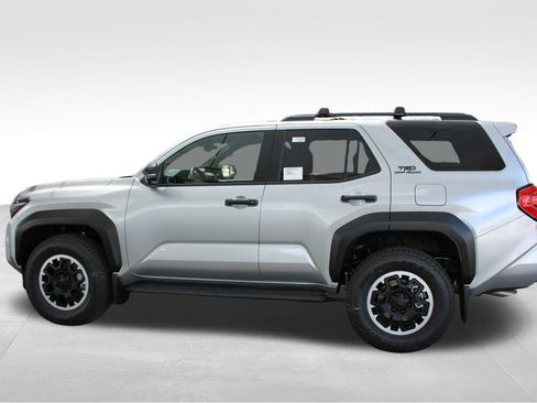 New 2026 Toyota 4Runner 4WD image 12
