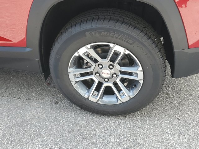 New 2026 GMC Terrain Elevation w/ Technology Package II FWD image 3