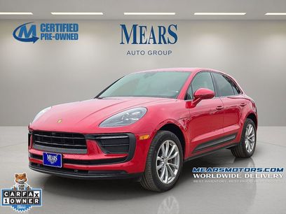 Used 2022 Porsche Macan w/ Premium Package
