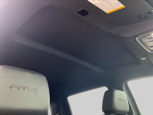 Used 2025 GMC Sierra 1500 AT4 AWD/4WD image 13