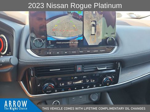 Used 2023 Nissan Rogue Platinum w/ Platinum Premium Package FWD image 24