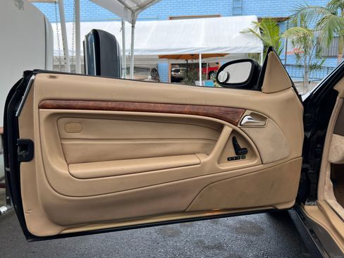 Used 1999 Mercedes-Benz SL 500 image 33
