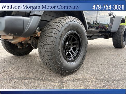 Used 2020 Jeep Wrangler Unlimited Rubicon AWD/4WD image 9