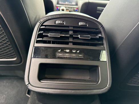 Used 2018 Maserati Quattroporte S GranSport Q4 image 21