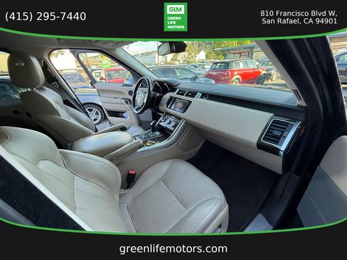 Used 2014 Land Rover Range Rover Sport HSE AWD/4WD image 18