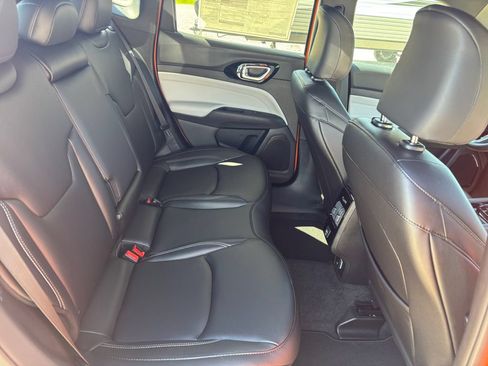 New 2026 Jeep Compass Limited AWD/4WD image 32