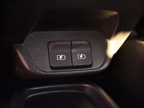 Used 2024 Nissan Leaf SV Plus image 25