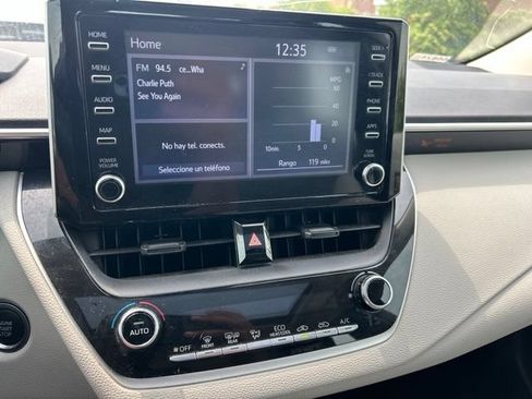 Used 2020 Toyota Corolla LE w/ LE Premium Package FWD image 10