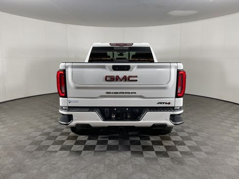 Used 2020 GMC Sierra 1500 AT4 w/ AT4 Premium Package image 4