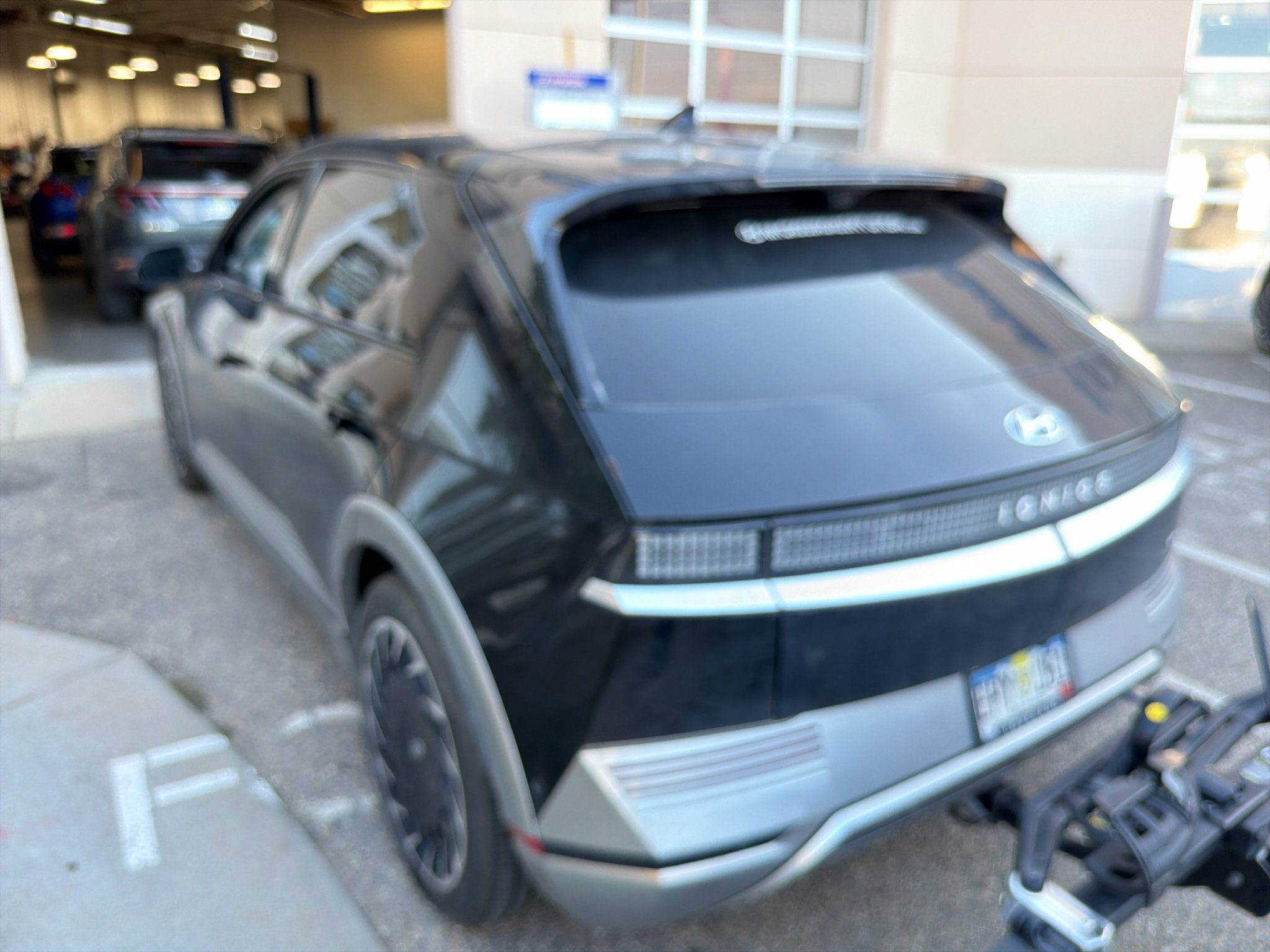 Used 2024 Hyundai Ioniq 5 Limited AWD/4WD image 5
