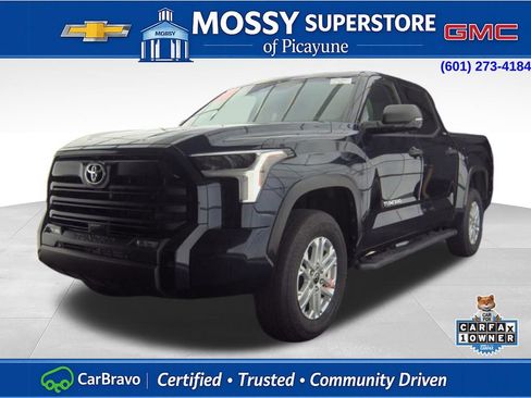 Used 2023 Toyota Tundra SR5 w/ SR5 Convenience Package AWD/4WD image 1