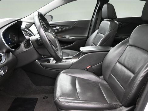 Used 2024 Chevrolet Malibu LT FWD image 14