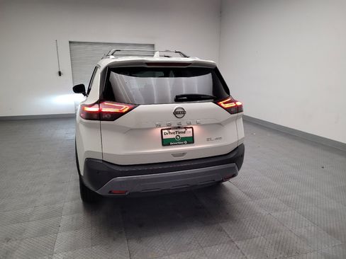 Used 2023 Nissan Rogue SL w/ SL Premium Package AWD/4WD image 6
