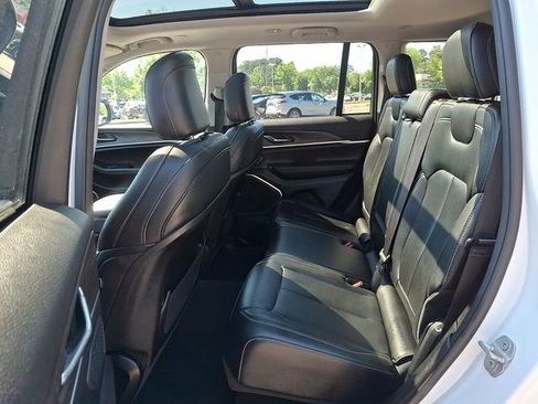 Used 2024 Jeep Grand Cherokee Limited 4xe AWD/4WD image 12