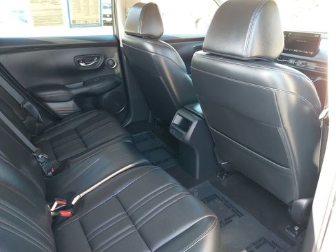 Certified 2023 Honda HR-V EX-L image 11