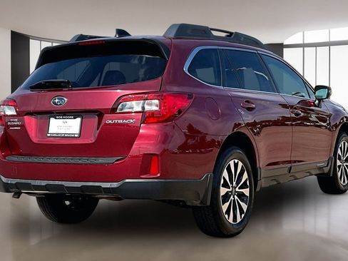 Used 2016 Subaru Outback 2.5i Limited AWD/4WD image 2