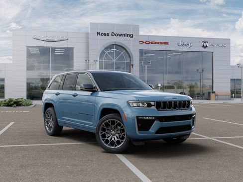 New 2026 Jeep Grand Cherokee Summit image 5