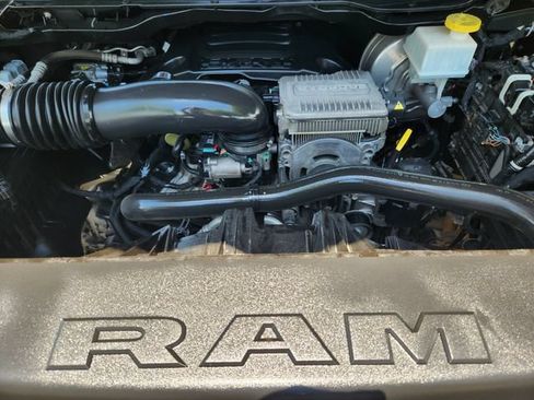 Used 2023 RAM 1500 Limited w/ Body Color Bumper Group AWD/4WD image 31