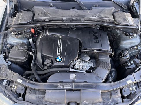 Used 2011 BMW 335i Sedan image 17