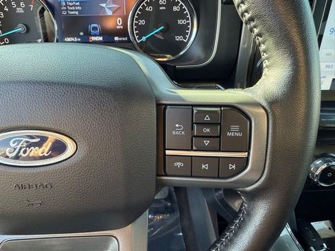 Used 2022 Ford F150 XLT w/ Equipment Group 302A High image 18