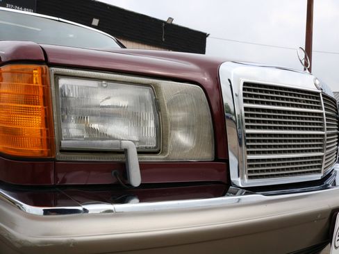 Used 1987 Mercedes-Benz 420 SEL image 6