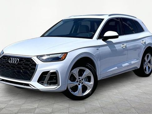 Used 2024 Audi Q5 2.0T Premium Plus w/ Premium Plus Package AWD/4WD image 1