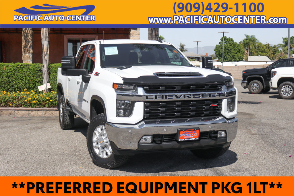 Used 2023 Chevrolet Silverado 3500 LT w/ Convenience Package AWD/4WD image 1