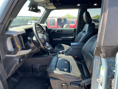 Used 2021 Ford Bronco Badlands w/ Sasquatch Package AWD/4WD image 14