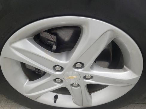 Used 2023 Chevrolet Malibu LS FWD image 31