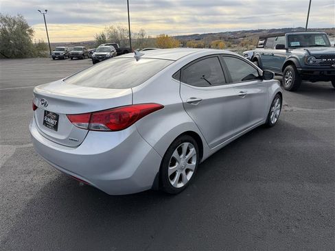 Used 2013 Hyundai Elantra Limited w/ Technology Pkg image 7