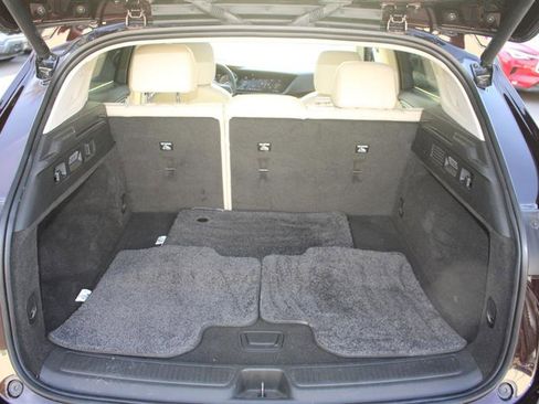 Used 2023 Buick Envision Avenir image 24