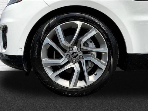 Used 2020 Land Rover Range Rover Sport HSE AWD/4WD image 32