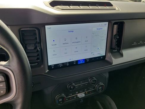 Certified 2025 Ford Bronco Badlands AWD/4WD image 8
