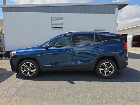 Used 2020 GMC Terrain SLT w/ Preferred Package FWD image 6