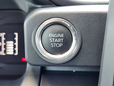 Used 2025 Toyota 4Runner SR5 RWD image 21
