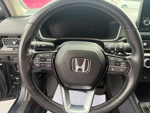 Used 2024 Honda Civic EX-L image 27