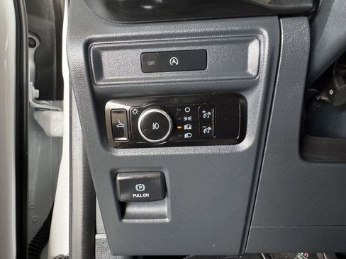 Used 2025 Ford F150 STX w/ Equipment Group 200A RWD image 20