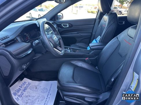 Used 2023 Jeep Compass Trailhawk image 60